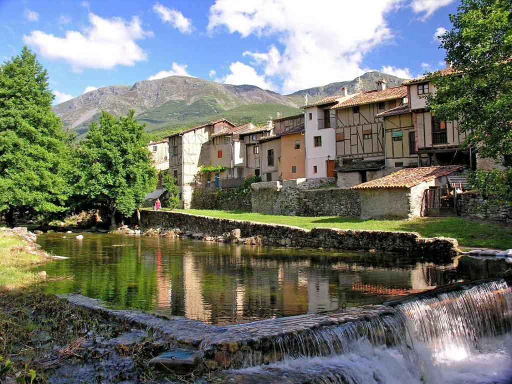 Complejo Turistico Las Canadas Casas De Campo- Actividades Gratuitas Todos Los Fines De Semana Banos De Montemayor Exteriér fotografie